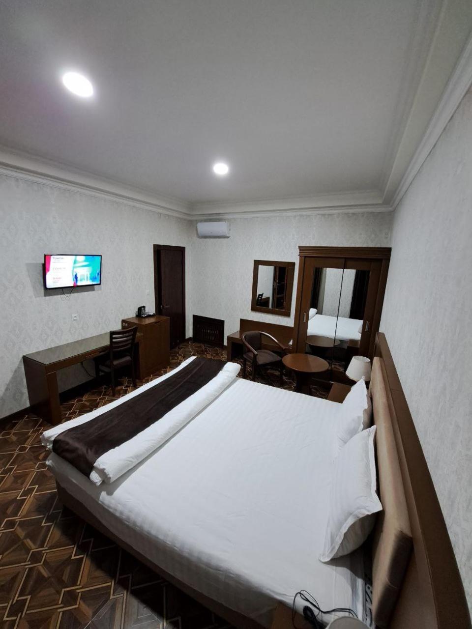 Caravan Plaza Inn Boutique 布哈拉 外观 照片