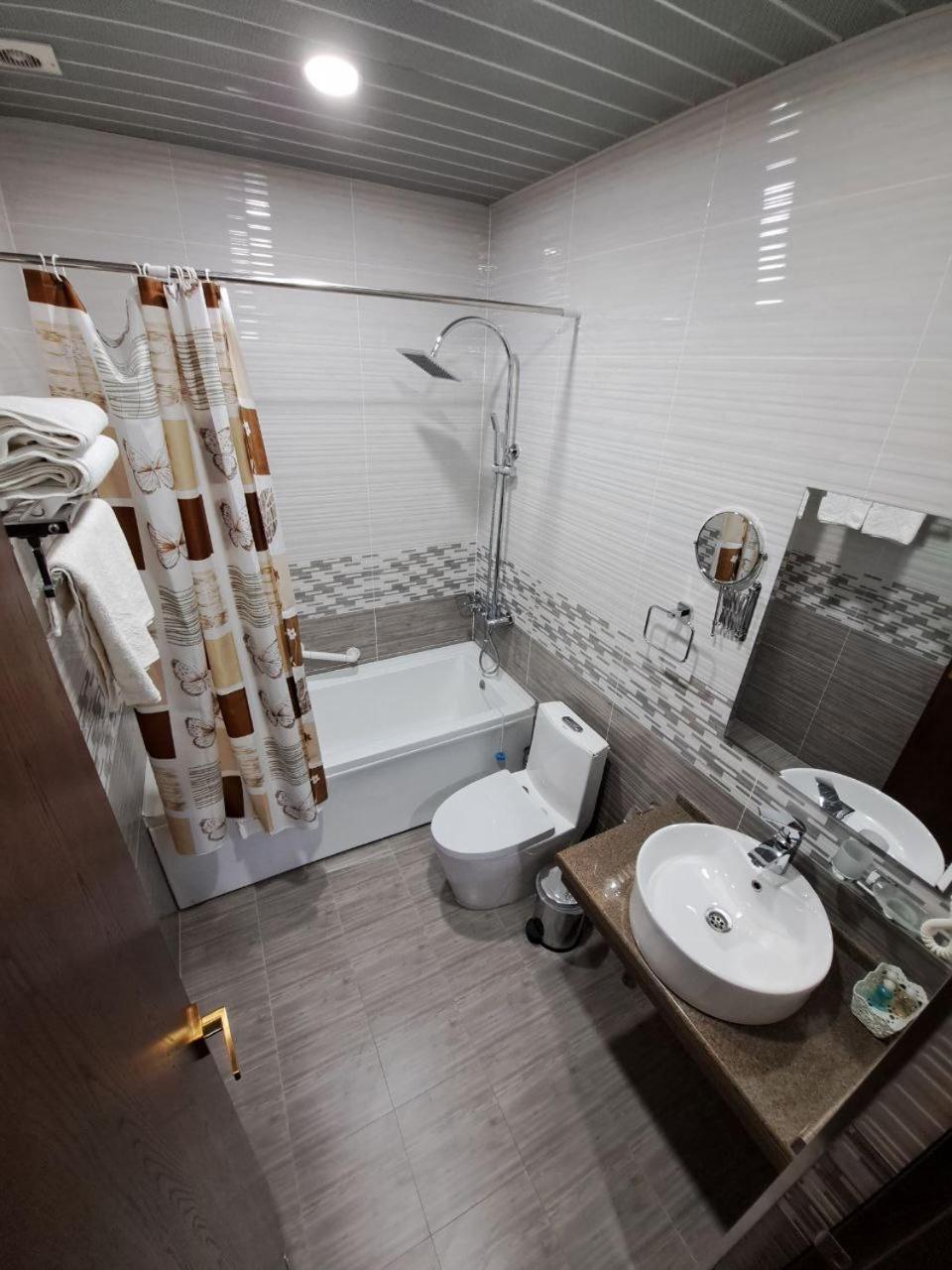 Caravan Plaza Inn Boutique 布哈拉 外观 照片